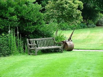 Газоны и регулярный стиль